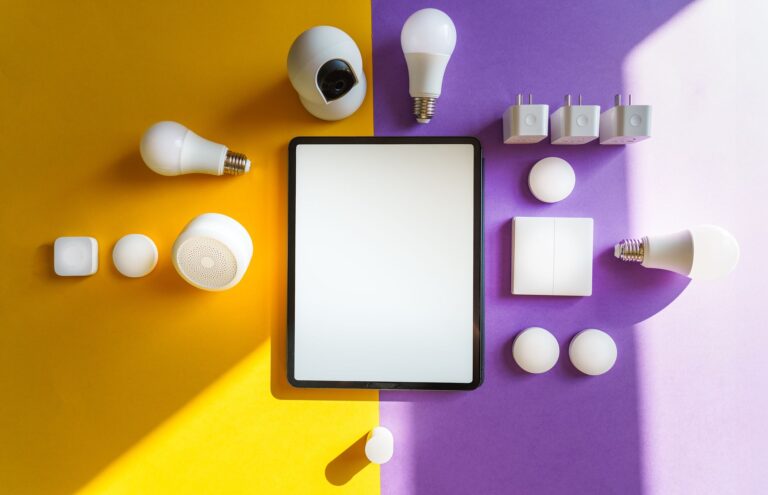 Żarówki LED z protokołem Matter – test jednoczesnego sterowania z Apple Home i Google Home